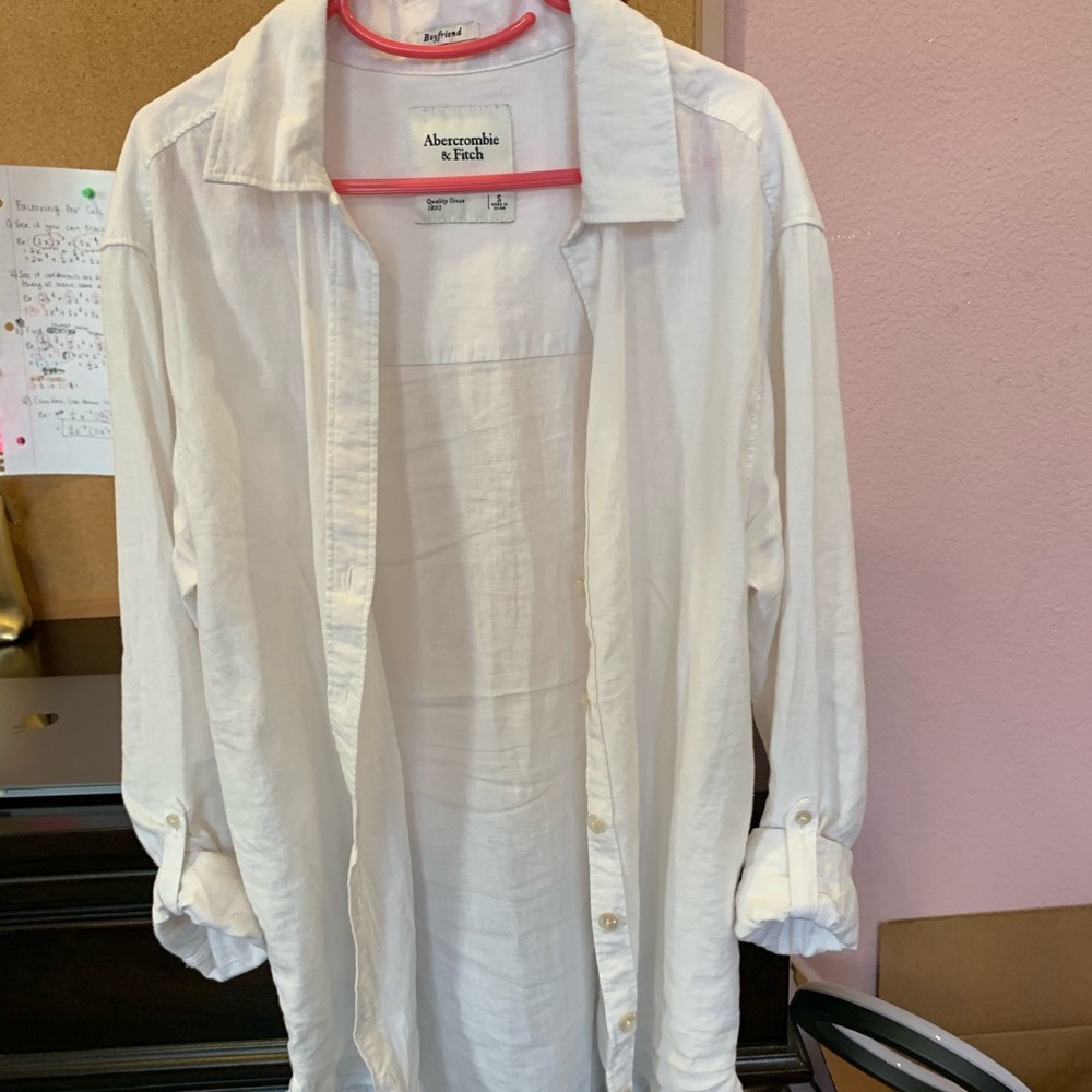 Abercrombie and Fitch white button down (small)